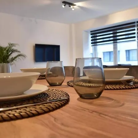 Vernieuwd Op 200m De Zee * Oostende