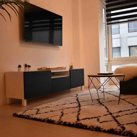 Vernieuwd Op 200m De Zee * Oostende