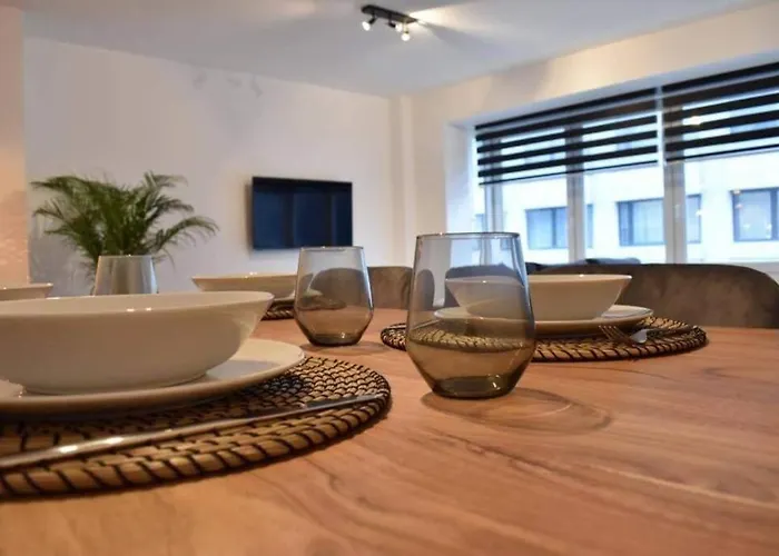 Vernieuwd Op 200m De Zee * Ostende