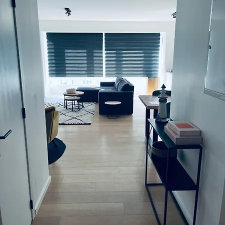 Vernieuwd Op 200m De Zee Apartamento *